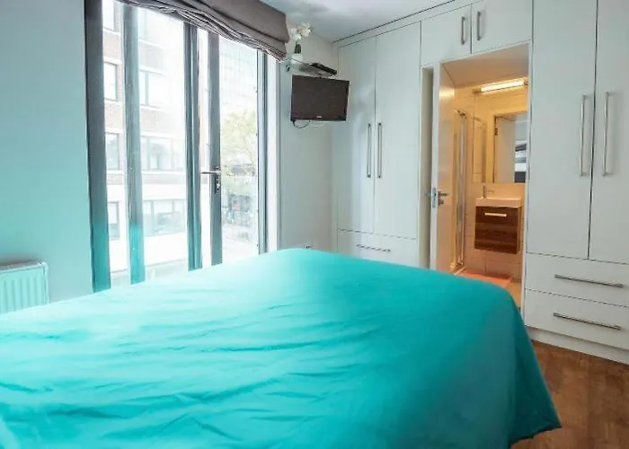 Splendid Euston Flat